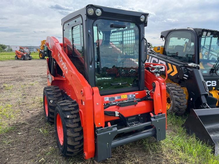 Kubota SSV65PHRC Skid Steer Loader – N033036YK