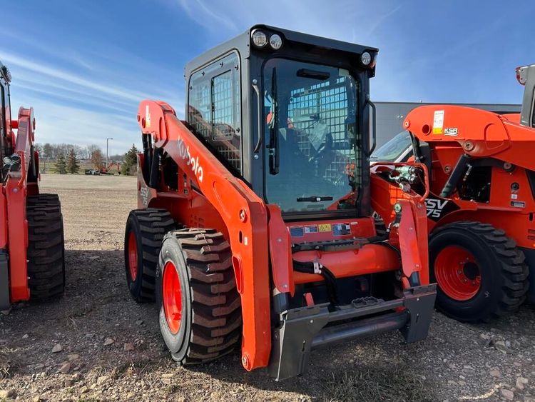 Kubota SSV75PHC Skid Steer Loader – N031178YK