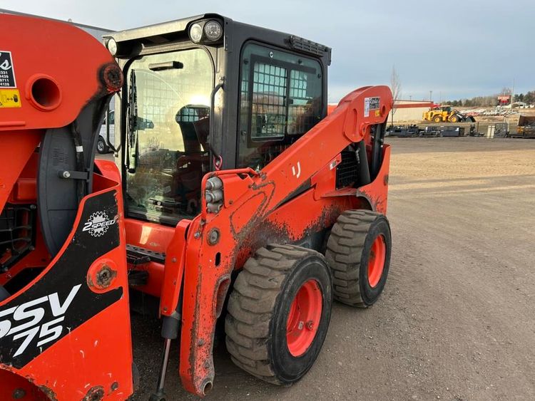 2022 Kubota SSV75HC Skid Steer Loader – U005729YK