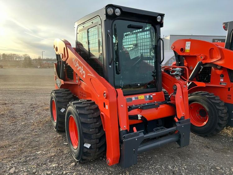 Kubota SSV75PHC Skid Steer Loader – N031177YK